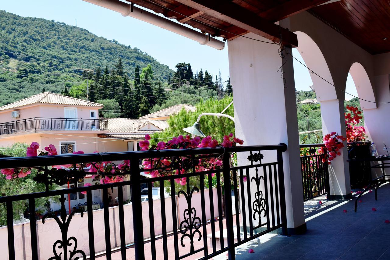 Belmare Studios Κερί Εξωτερικό φωτογραφία